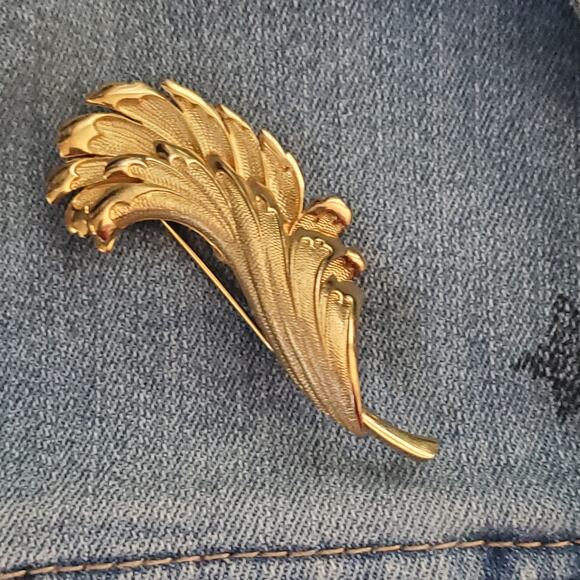 Tana Leaf Brooch Textured and Smooth 2.75 inches Tall - Picture 2 of 6